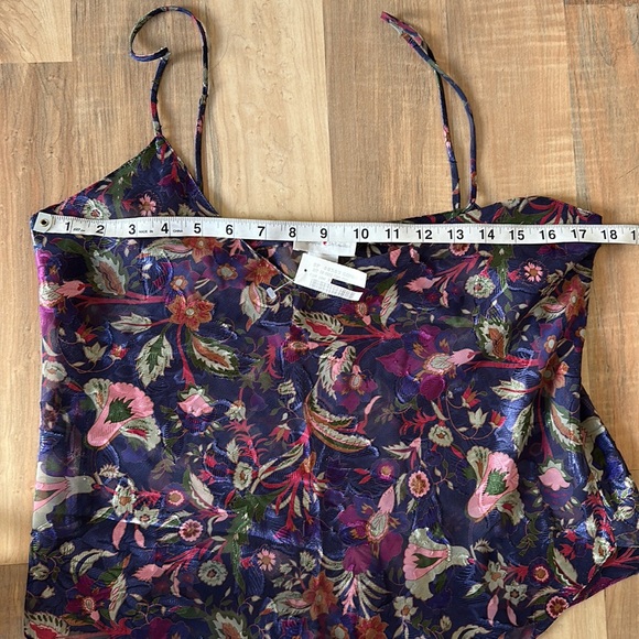 Mystique Intimates shorts and top size small. Robe is one size. Vintage new NWT - Picture 6 of 12